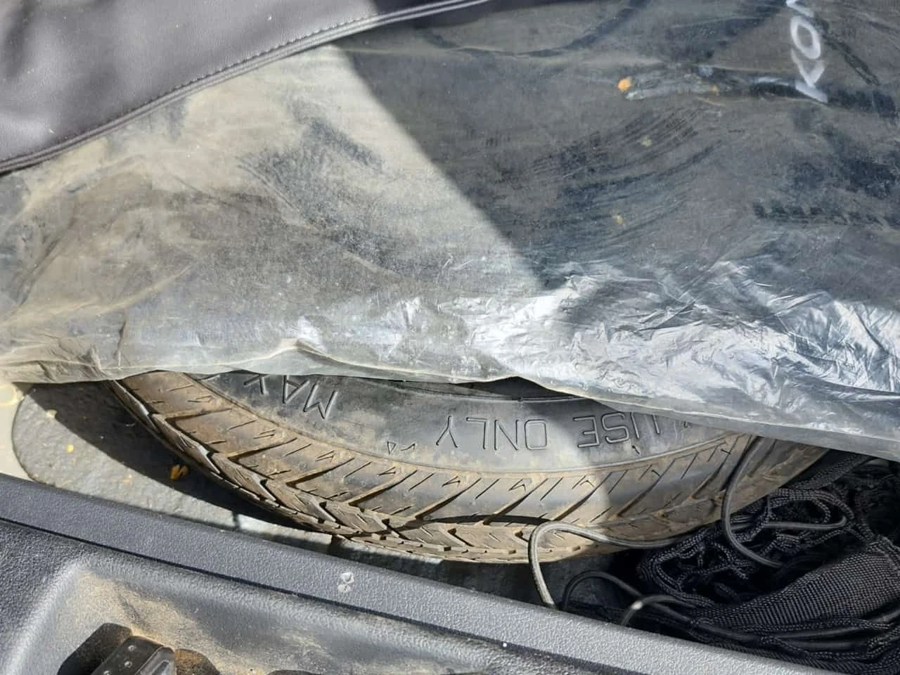 Hyundai Kona * PREFERRED * CARFAX * ЦЕНА ДО БГ, снимка 13 - Автомобили и джипове - 54044456