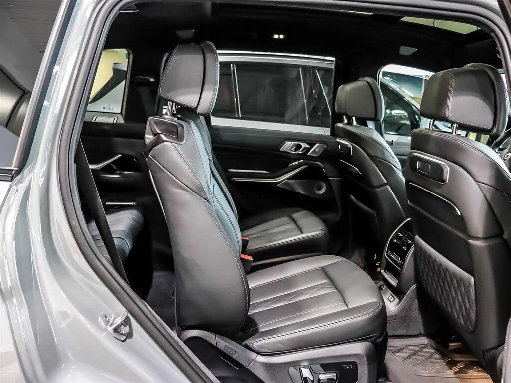 BMW X7 ALPINA XB7 Individual * АвтоКредит* ЦЕНА ДО БГ, снимка 13 - Автомобили и джипове - 54152098