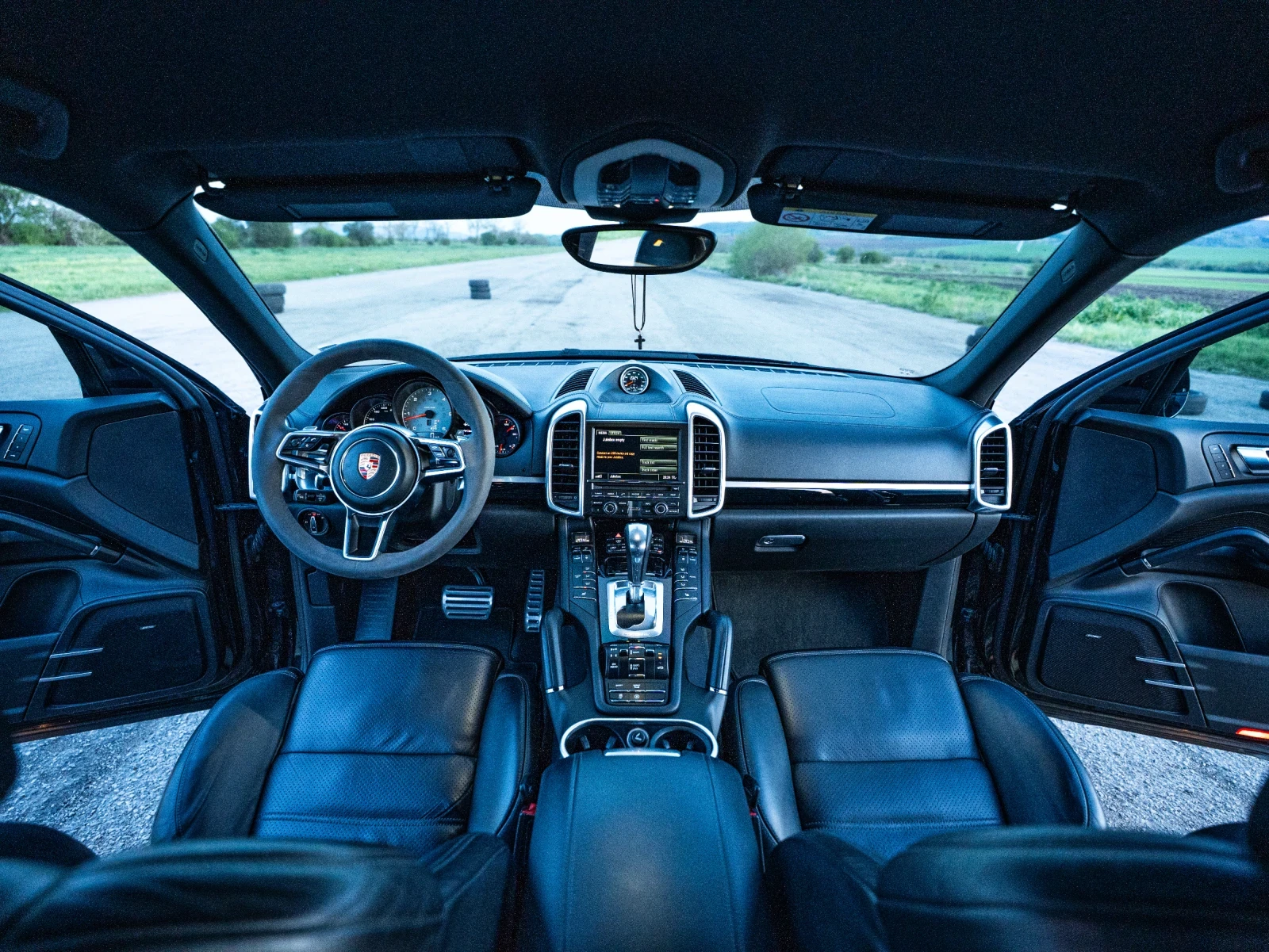 Porsche Cayenne 4.2 S/ GTS PACK, снимка 9 - Автомобили и джипове - 54497438