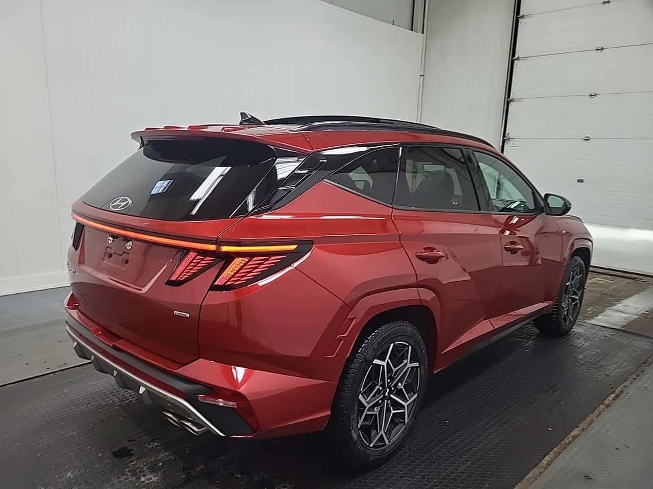 Hyundai Tucson * N LINE * ГЛАВНО ПРЕДСТАВИТЕЛСТВО* , снимка 4 - Автомобили и джипове - 54594453