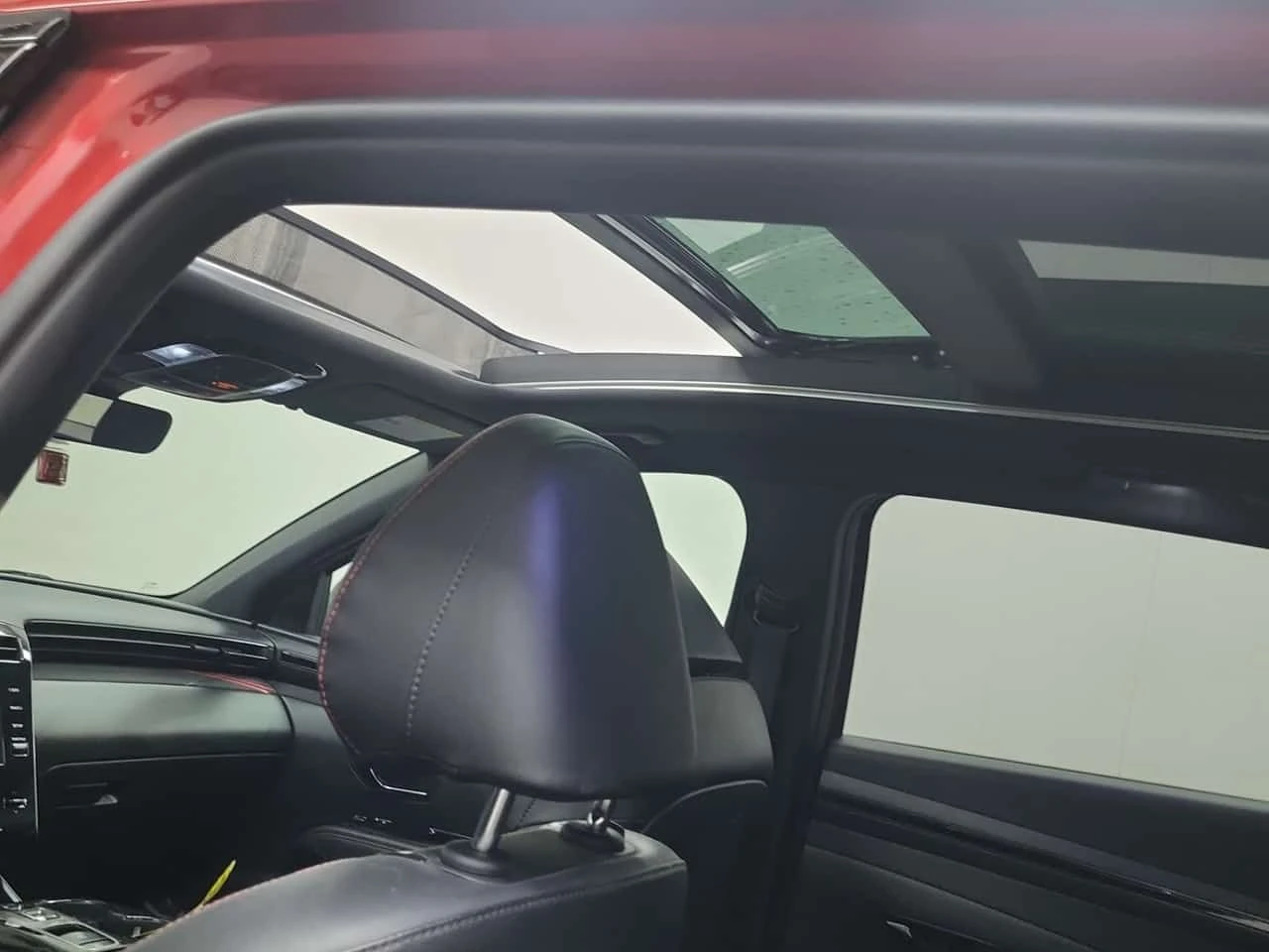 Hyundai Tucson * N LINE * ГЛАВНО ПРЕДСТАВИТЕЛСТВО* , снимка 14 - Автомобили и джипове - 54594453