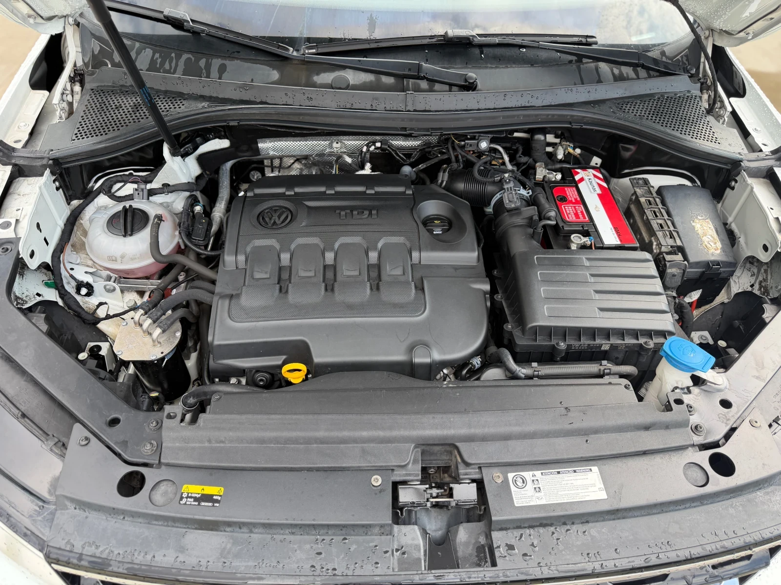 VW Tiguan 1.6 TDI ЛИЗИНГ, снимка 14 - Автомобили и джипове - 54774409