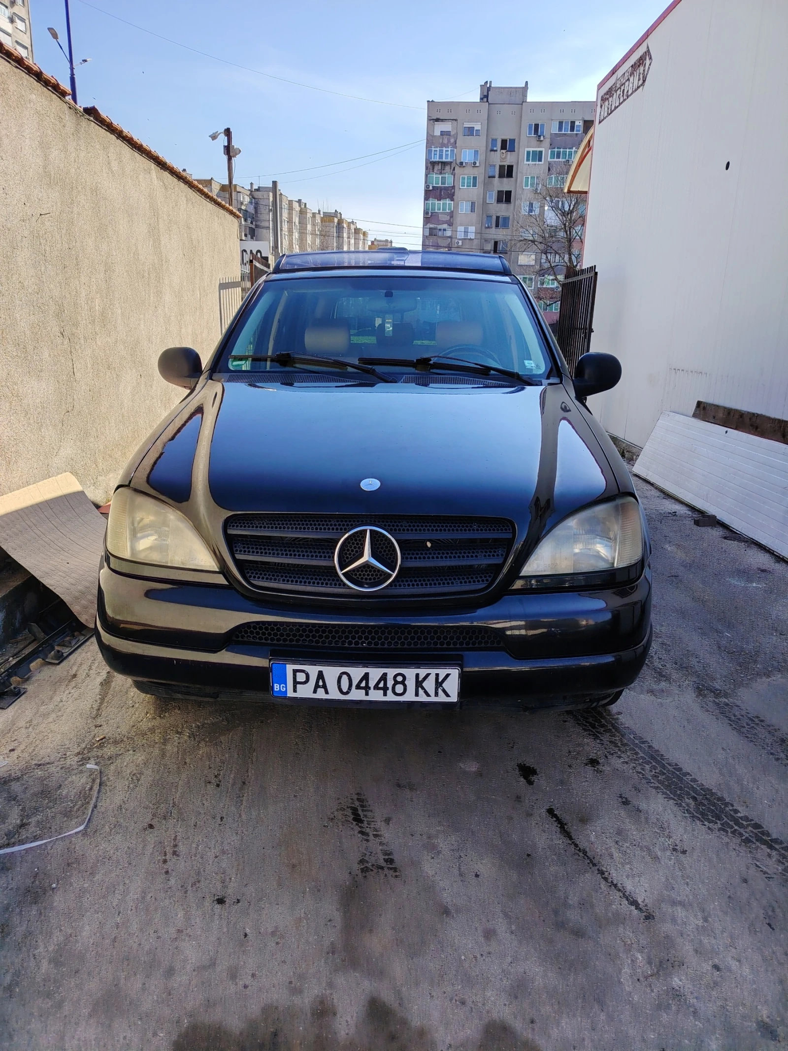Mercedes-Benz ML 320 163