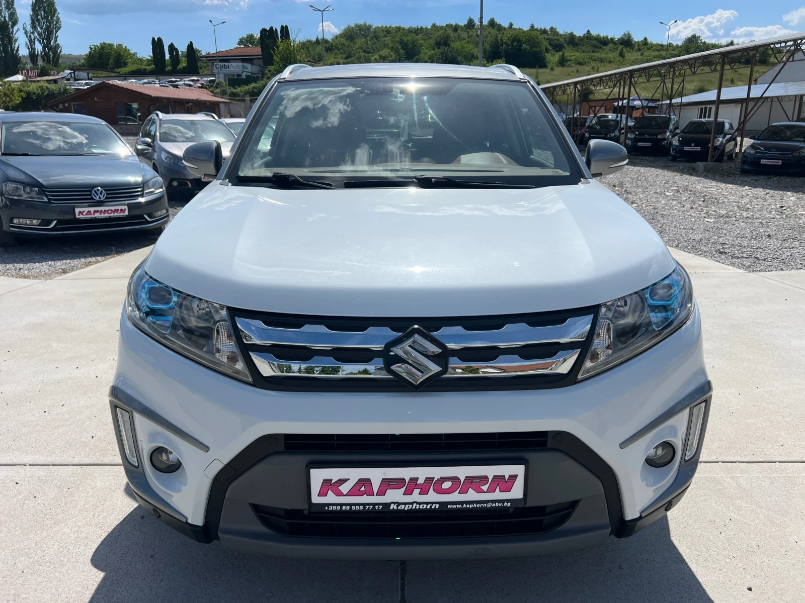 Suzuki Vitara 1.6d key-less/navi/kamera/ Euro6B Full!!, снимка 2 - Автомобили и джипове - 54986600