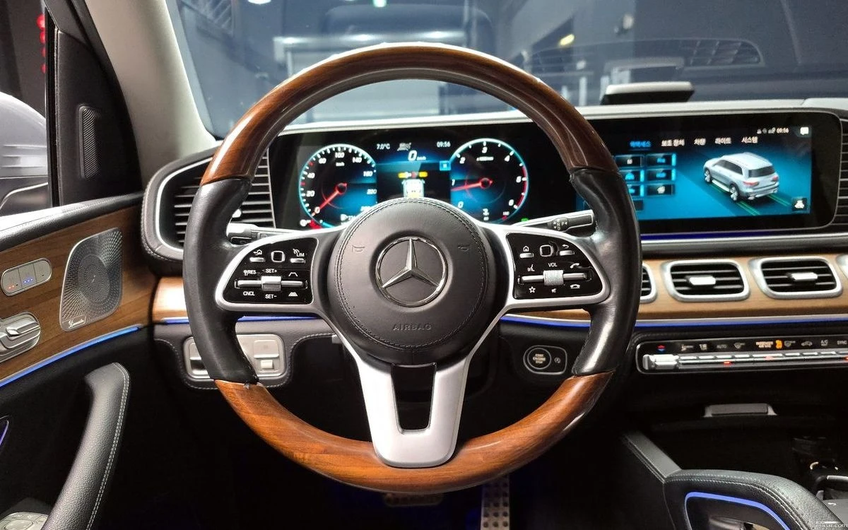 Mercedes-Benz GLS 400 D/AMG/ОБДУХВАНЕ/360 КАМЕРА/DISTRONIC/HEAD UP/, снимка 8 - Автомобили и джипове - 55254474