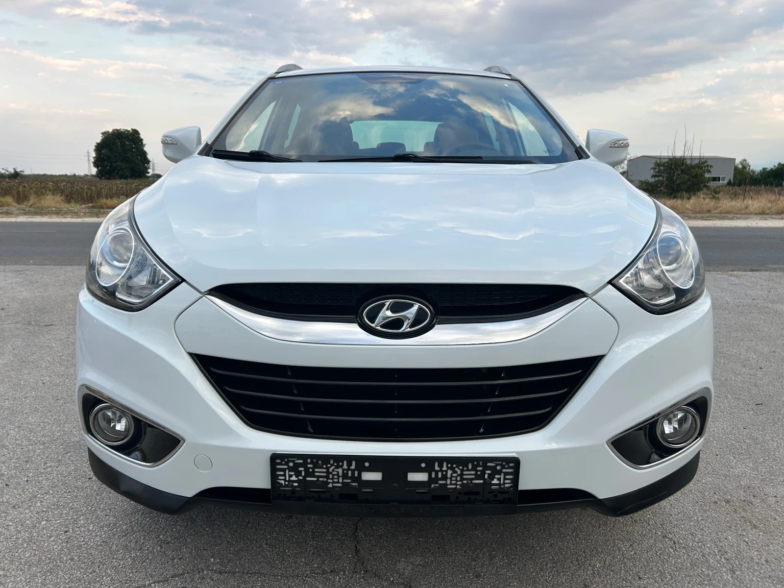Hyundai IX35 2.0 CRDi, снимка 2 - Автомобили и джипове - 55860115