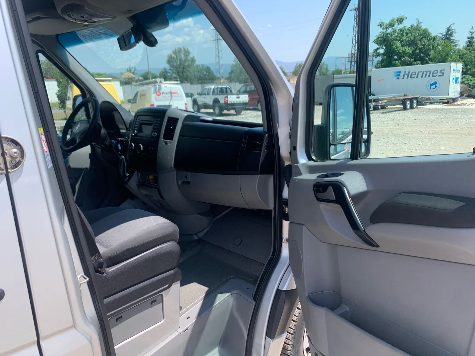 VW Crafter !! | Mobile.bg   16