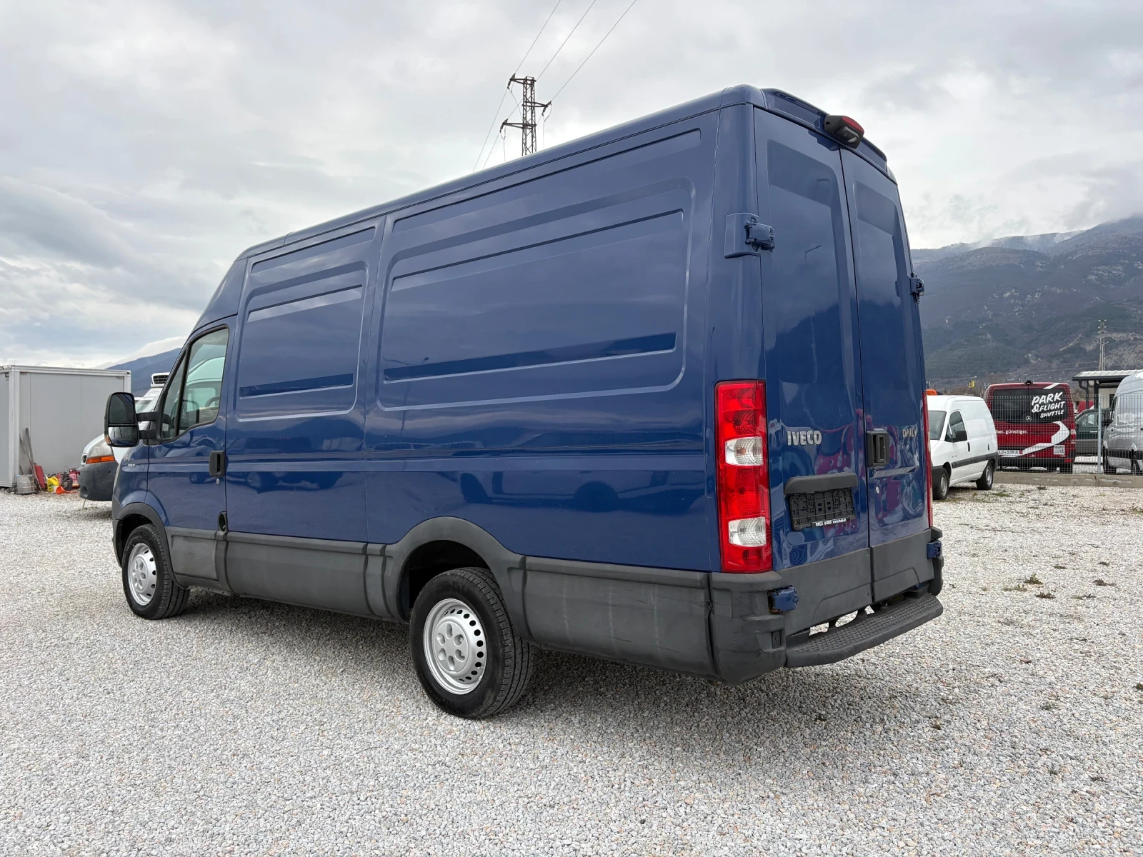 Iveco Daily 35 S 17, снимка 7 - Бусове и автобуси - 53959328