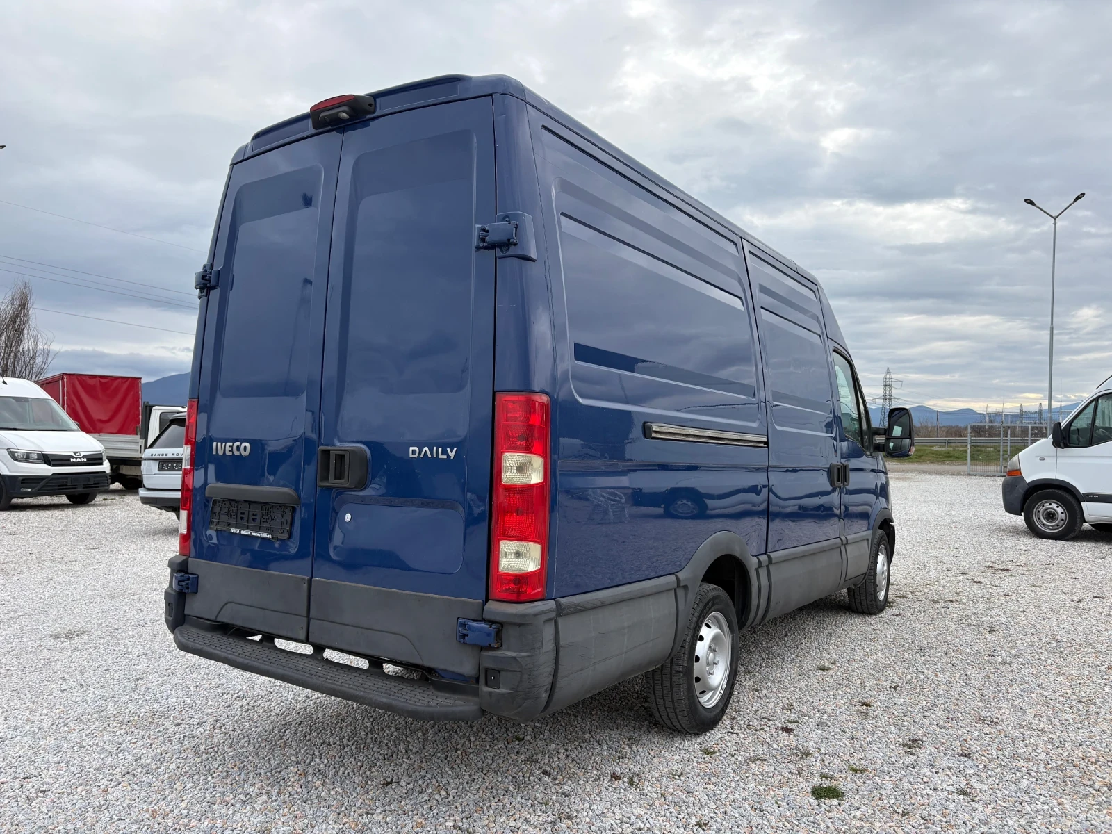 Iveco Daily 35 S 17, снимка 5 - Бусове и автобуси - 53959328