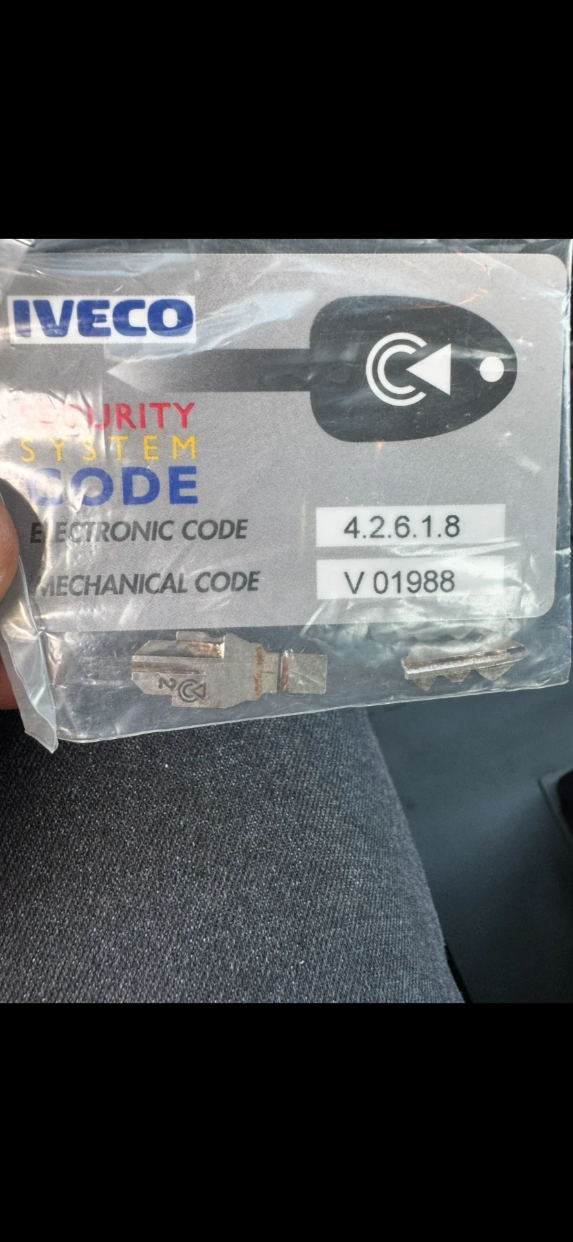 Iveco Daily 40180 3.0, снимка 14 - Бусове и автобуси - 54192621