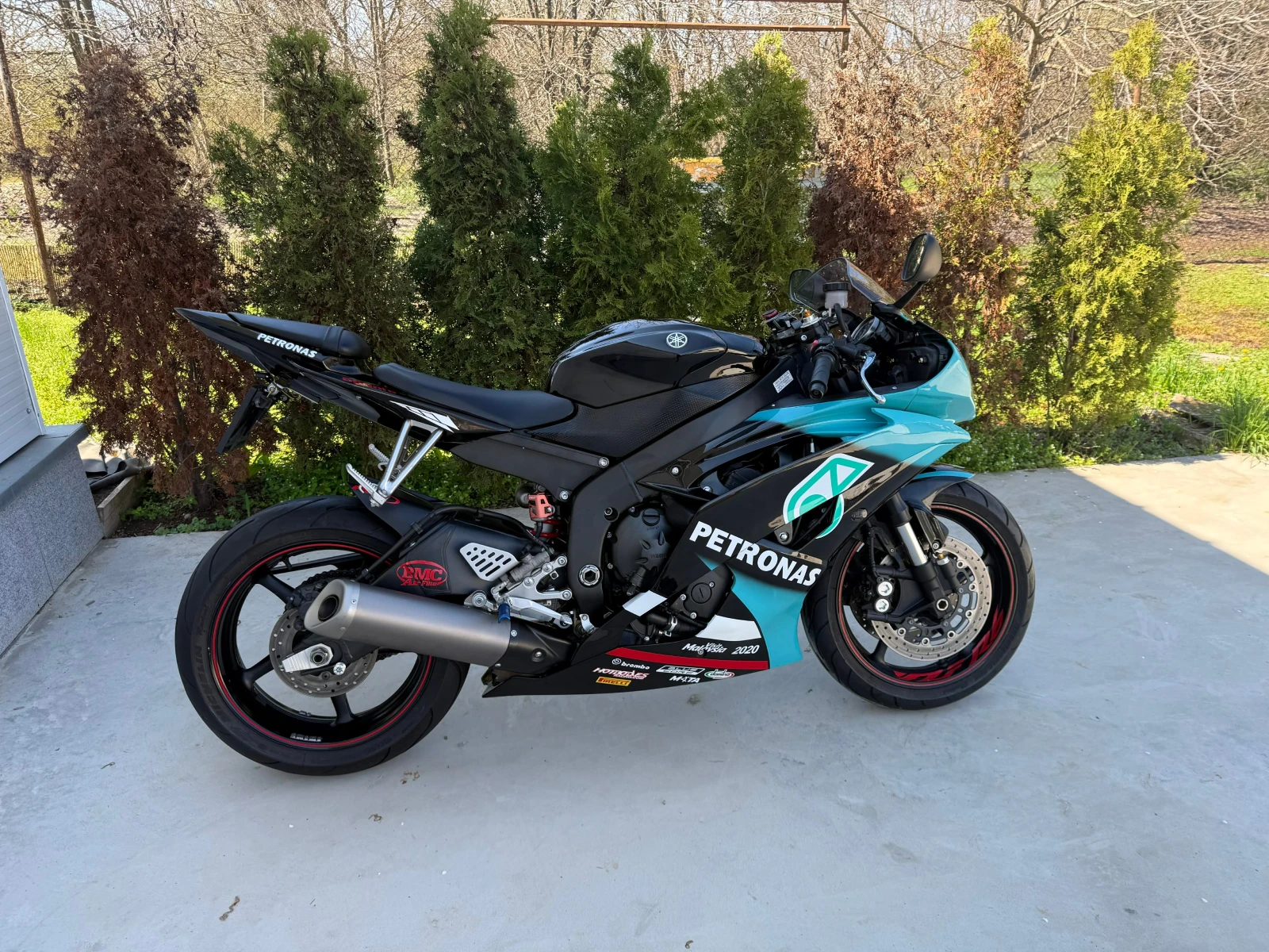 Yamaha YZF-R6 A2 25KW!!!!!!!, снимка 4 - Мотоциклети и мототехника - 54102410