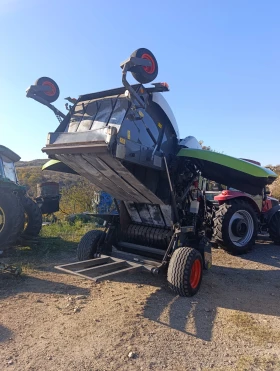 Балировачка Claas Variant 360 на 3741 ролки, снимка 4