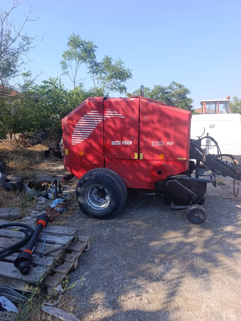 Балировачка Друга марка MF 120, снимка 3 - Селскостопанска техника - 52285917