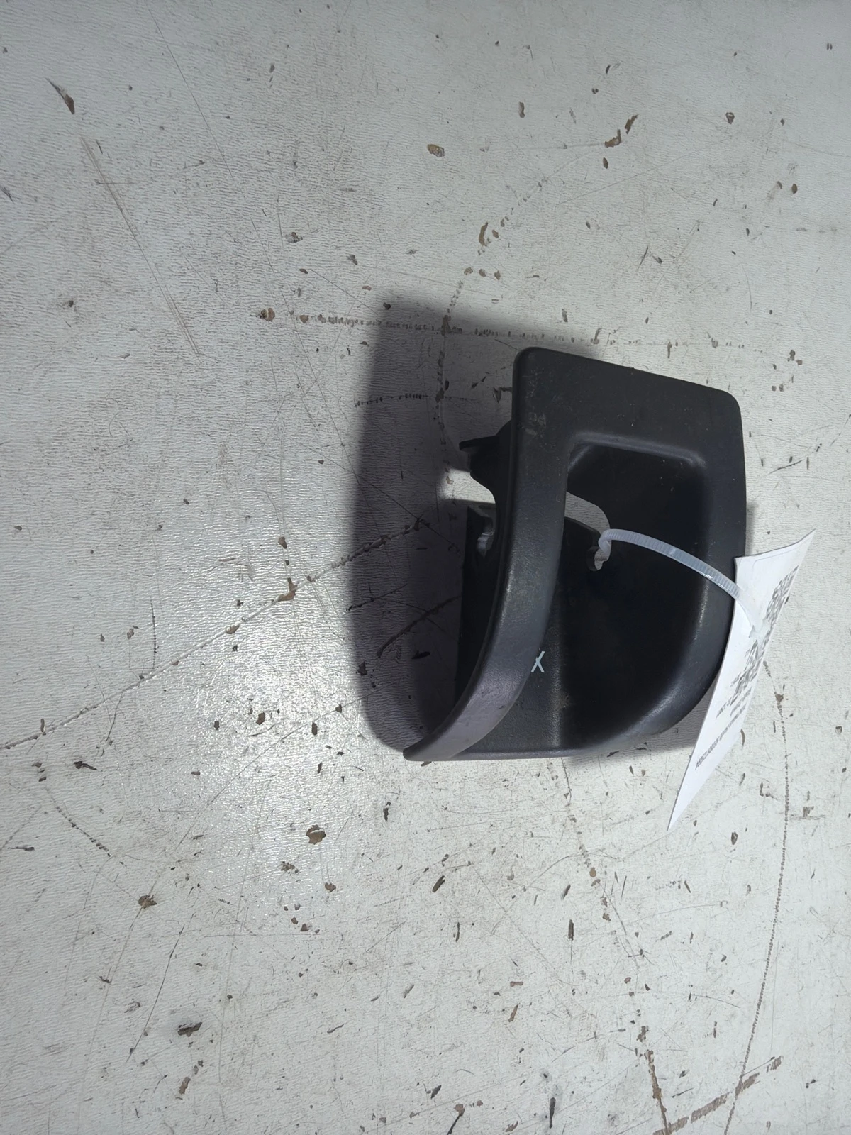 пластмаса isofix 5E0887233A Skoda Octavia