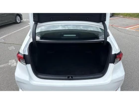 Toyota Corolla 1.8HSD EXECUTIVE, снимка 10