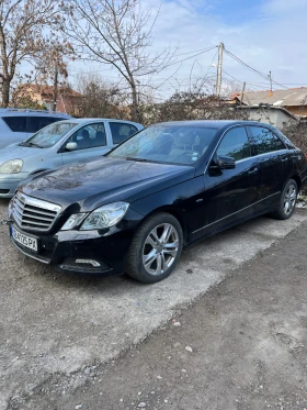 Mercedes-Benz E 220, снимка 3