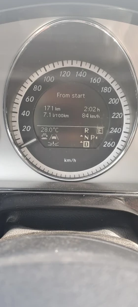 Обява за продажба на Mercedes-Benz E 350 ~17 599 лв. - изображение 10