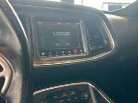 Dodge Challenger * SRT 392 * CARFAX * Фиксирана цена до БГ *  | Auto.bg — изображение 17