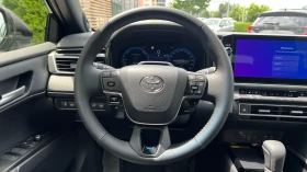Toyota Camry 2.5H Luxury - 50234 € / 98249.16 лв. - 58653901 12