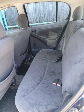 Toyota Yaris - 1800 € / 3520.49 лв. - 99735983 5