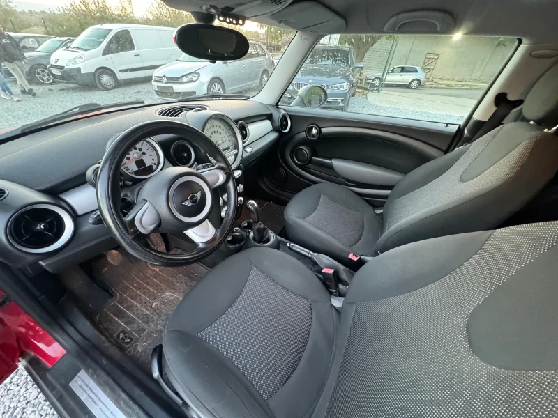 Mini Cooper 1.6 i 150000км., снимка 11 - Автомобили и джипове - 48232661