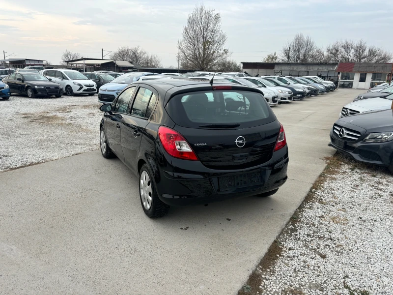 Opel Corsa 1.2i, снимка 4 - Автомобили и джипове - 48169178