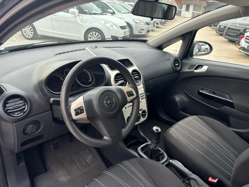 Opel Corsa 1.2i, снимка 5 - Автомобили и джипове - 48169178