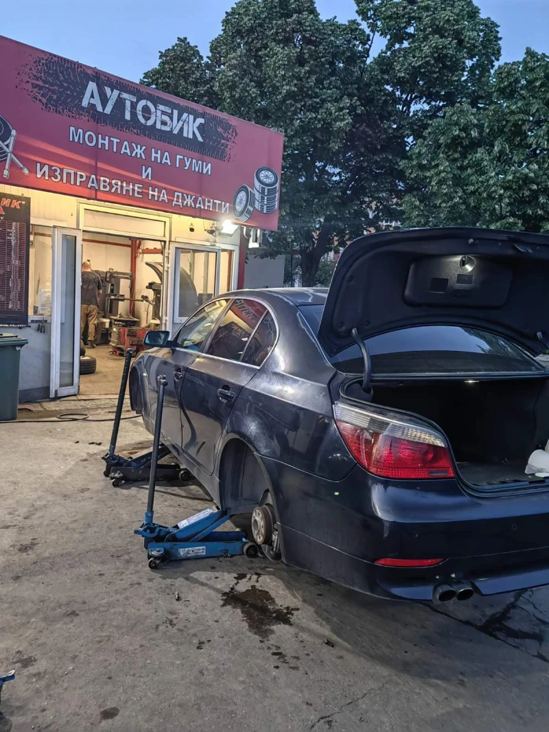 BMW 530 XD, снимка 6 - Автомобили и джипове - 48656594