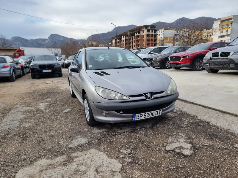 Peugeot 206 1.4HDI, снимка 9 - Автомобили и джипове - 49488874