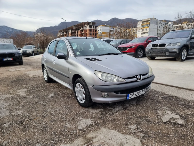 Peugeot 206 1.4HDI, снимка 8 - Автомобили и джипове - 49488874