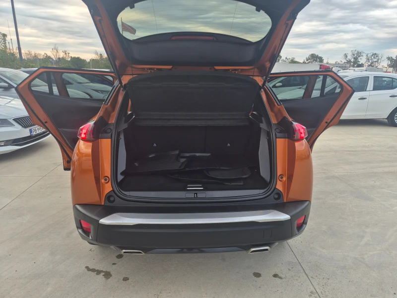 Peugeot 2008 GT Line 3D DIGITAL /PANORAMA/ 130кс , снимка 11 - Автомобили и джипове - 51470736