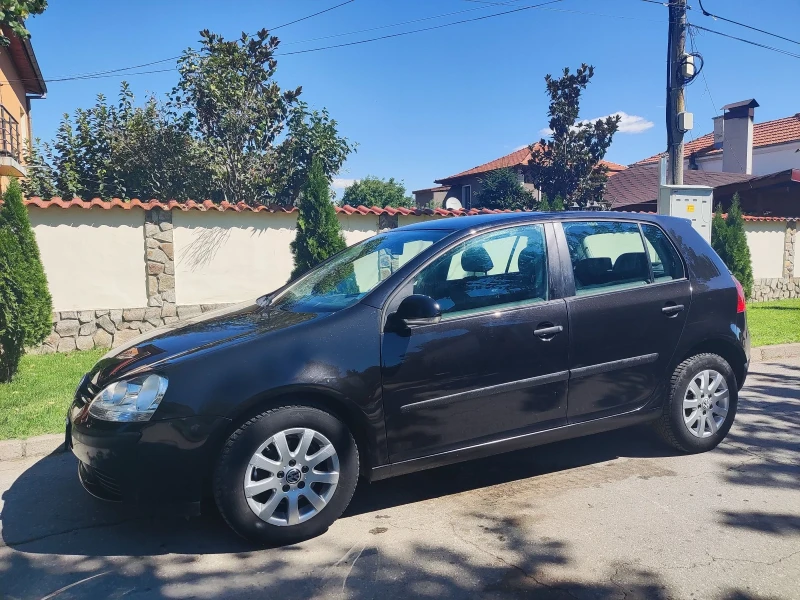 VW Golf 1.6i, снимка 4 - Автомобили и джипове - 51845882