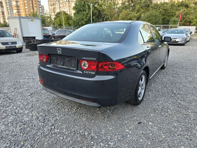 Honda Accord 2.2CDTI кожа, снимка 5 - Автомобили и джипове - 51764639