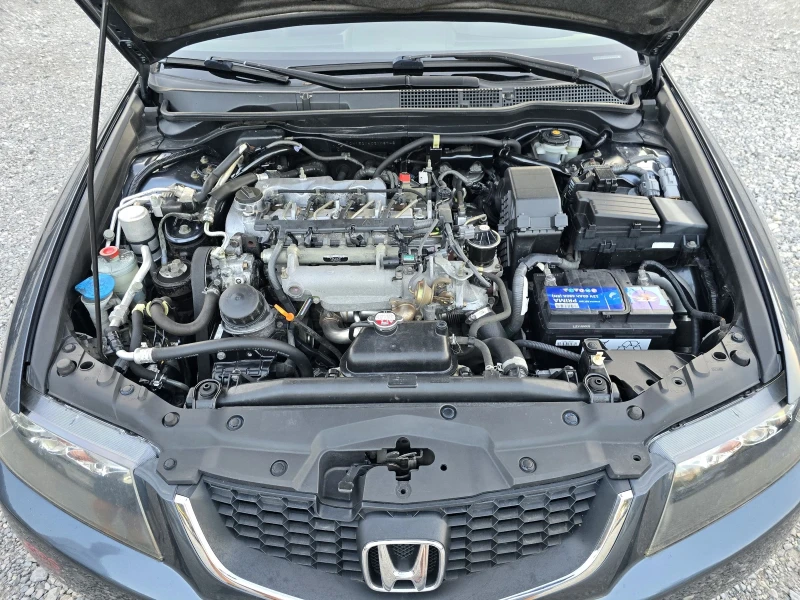 Honda Accord 2.2CDTI кожа, снимка 14 - Автомобили и джипове - 51764639