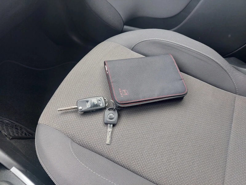 Seat Altea XL, снимка 14 - Автомобили и джипове - 51900414