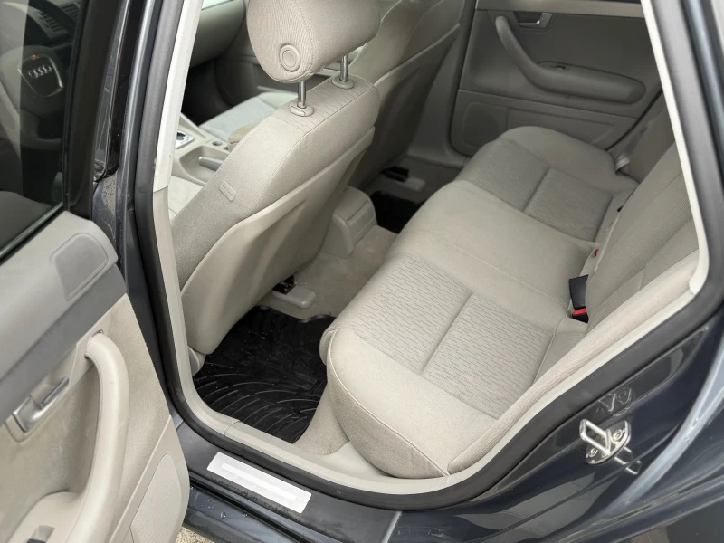 Audi A4, снимка 9 - Автомобили и джипове - 52567949