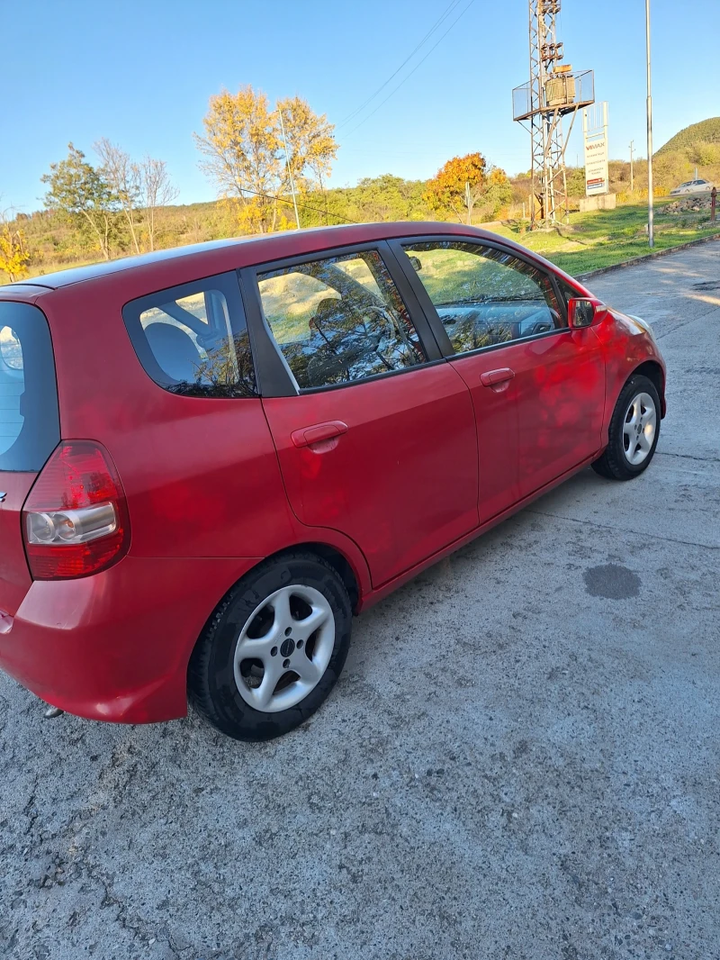 Honda Jazz 1.4 кубика 83 конски сили, снимка 3 - Автомобили и джипове - 52800538
