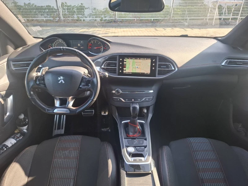 Peugeot 308 1.6 HDI, снимка 16 - Автомобили и джипове - 52507852