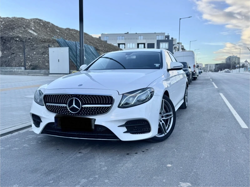 Mercedes-Benz E 220 Amg* Burmester* 9g-tronic, снимка 2 - Автомобили и джипове - 53049734
