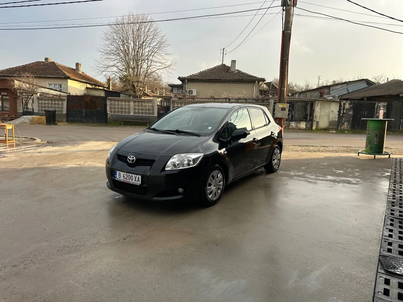 Toyota Auris, снимка 2 - Автомобили и джипове - 53235268