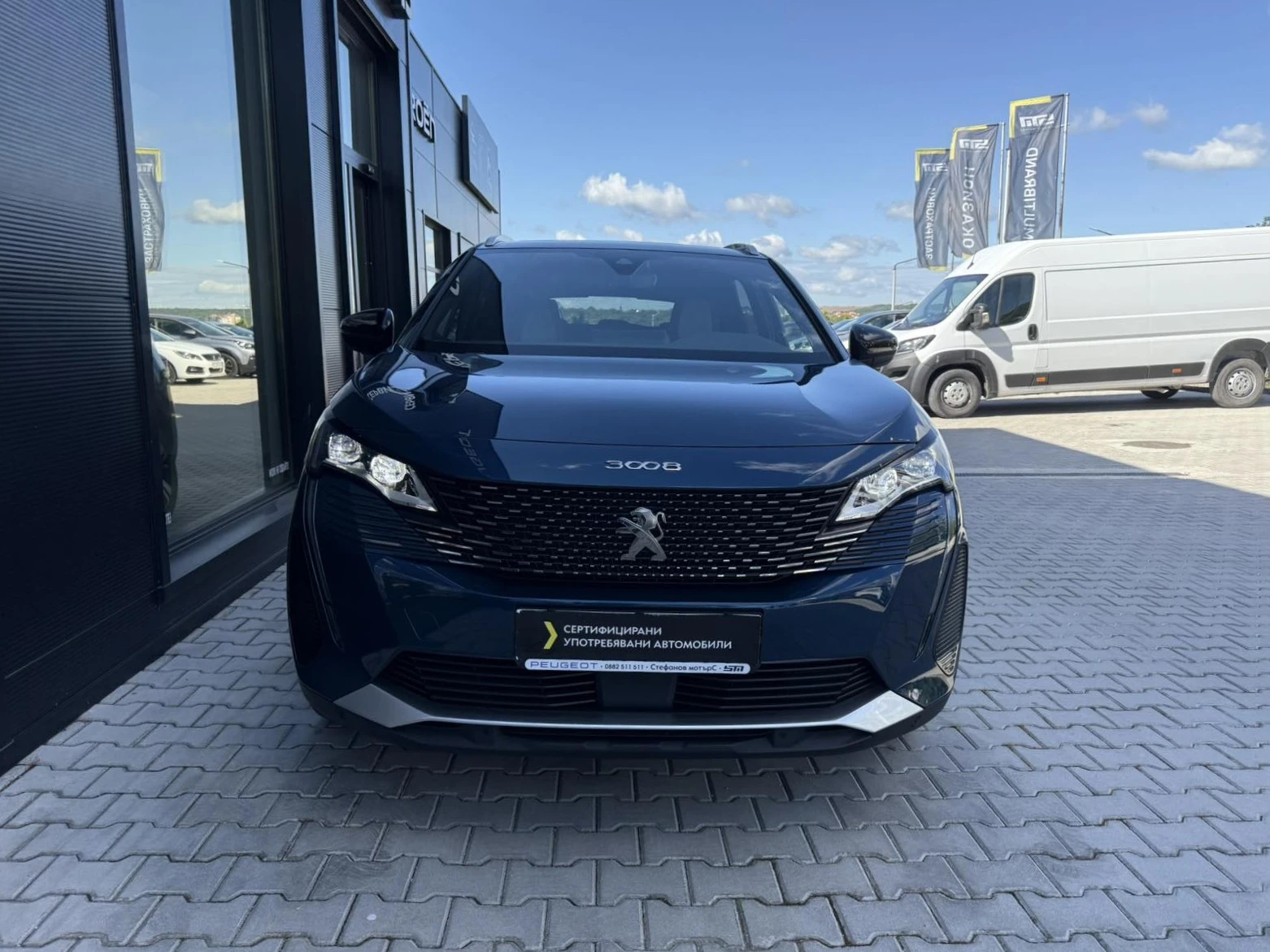Peugeot 3008 4x4 GT 1.6 Plug-in Hybrid (300hp) AT8 - изображение 2