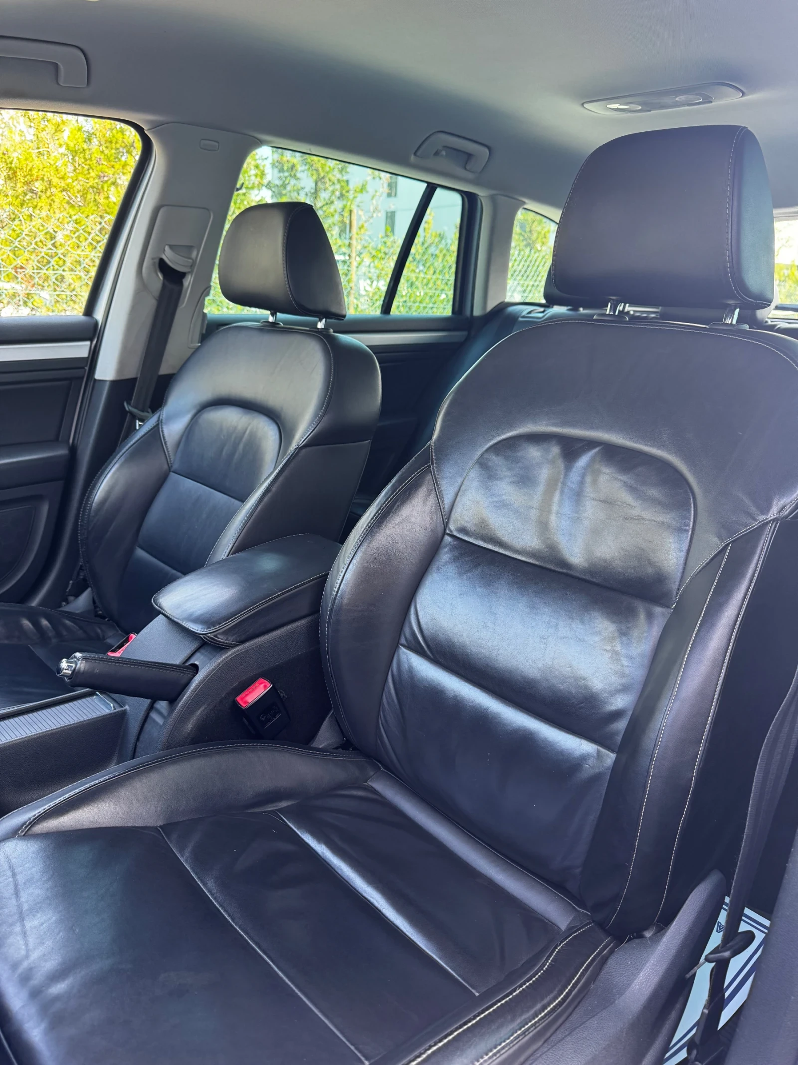 Skoda Superb 2.0TDI 170к.с. DSG* FACE* LED - изображение 7