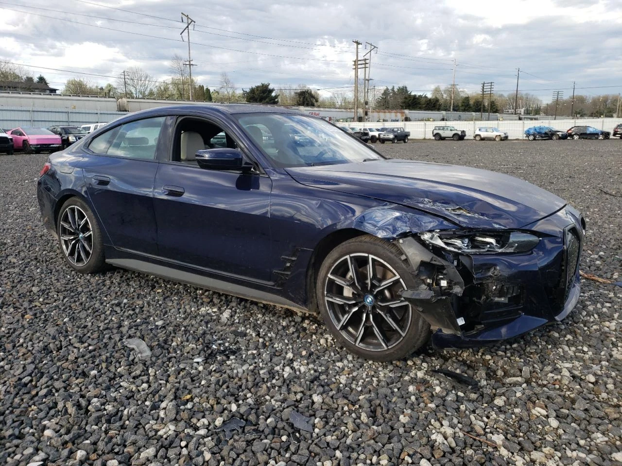 BMW i4 eDrive40 * Фиксирана цена*  - изображение 4