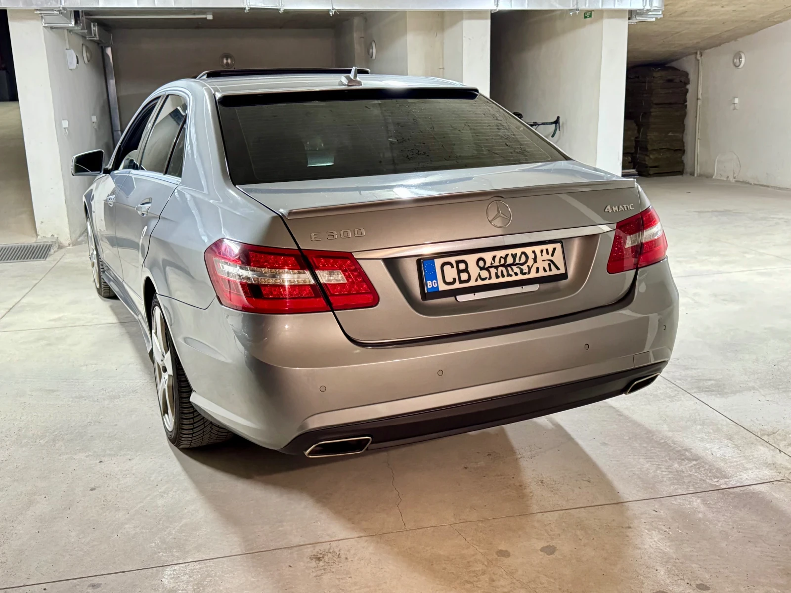 Mercedes-Benz E 300 Е300 4matic AMG - изображение 3