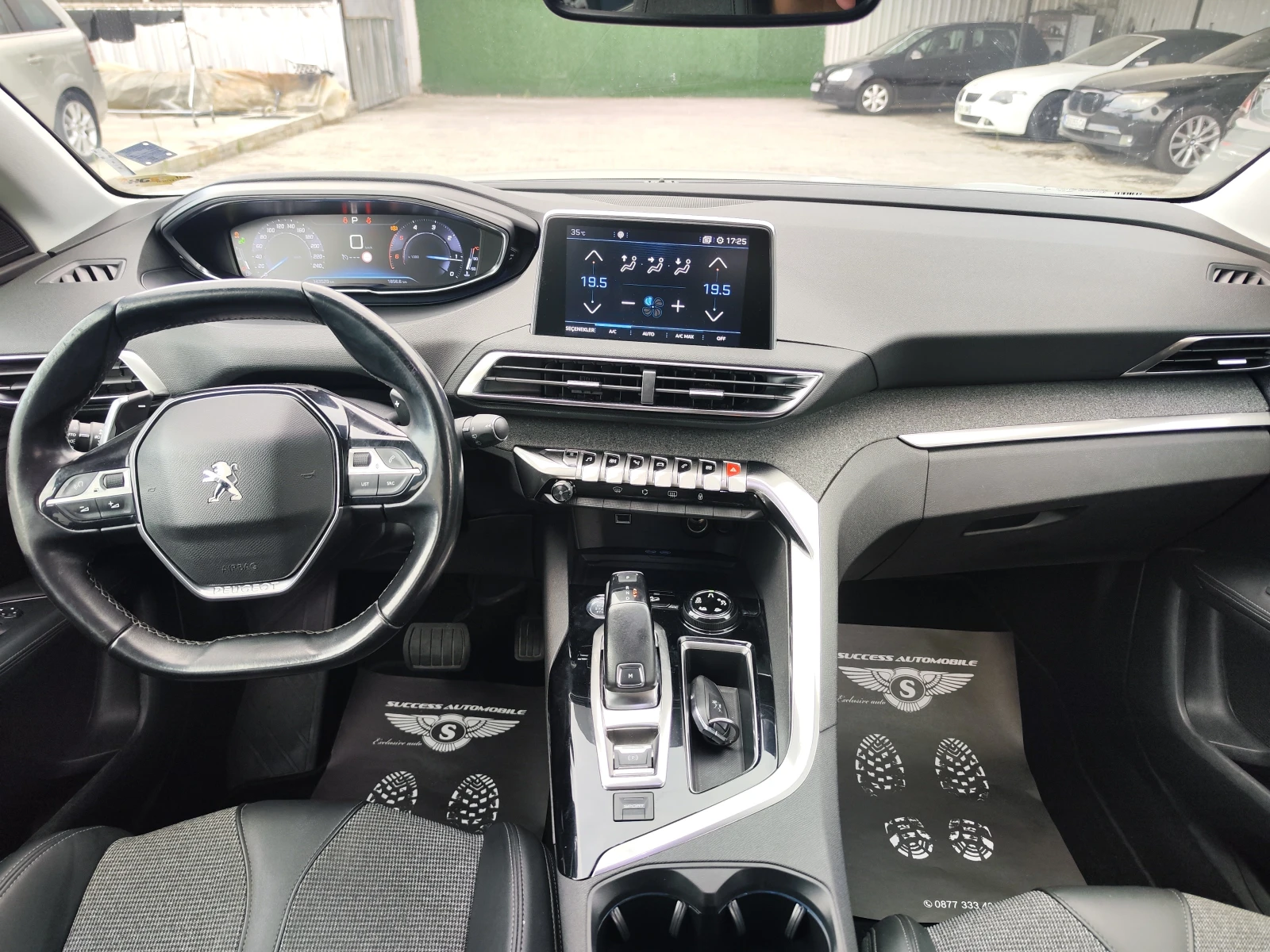 Peugeot 3008 1.5* CAMERA* LINEASIST* RECARO* LEDD* LIZING - изображение 9
