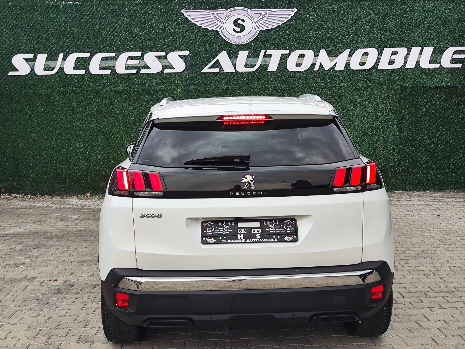 Peugeot 3008 1.5* CAMERA* LINEASIST* RECARO* LEDD* LIZING - изображение 4