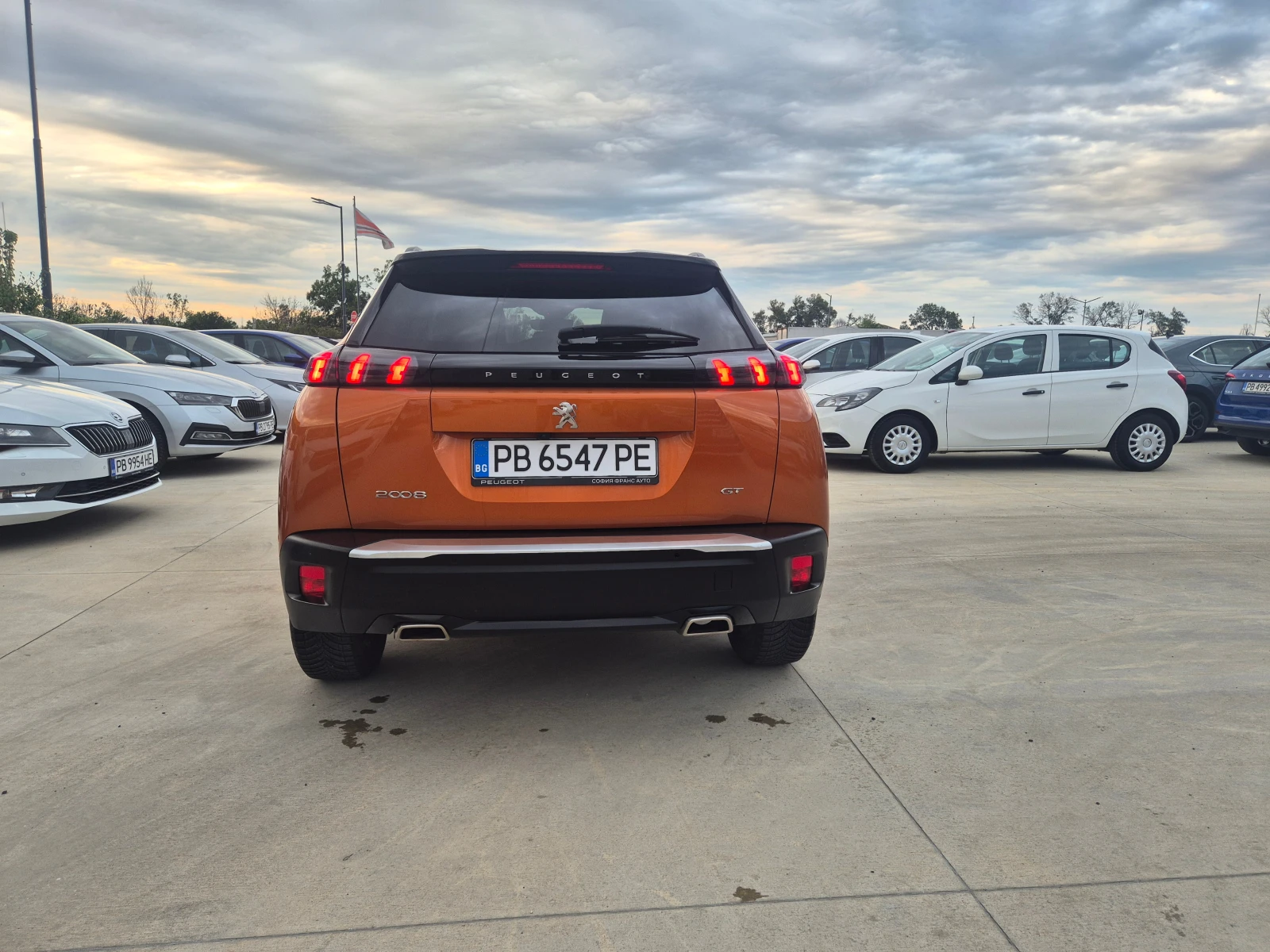 Peugeot 2008 GT Line 3D DIGITAL /PANORAMA/ 130кс  - изображение 4