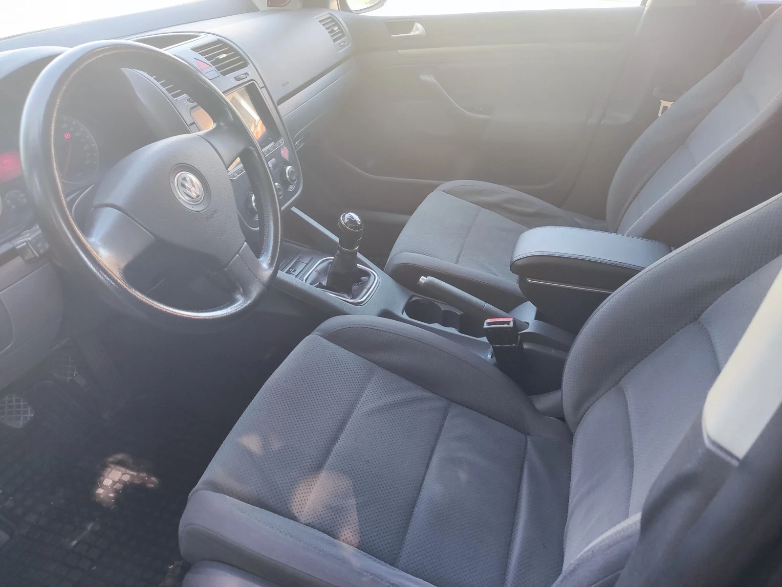 VW Golf 1.6i - изображение 7