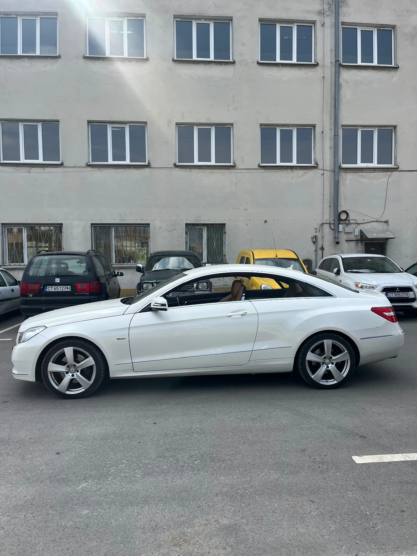 Mercedes-Benz E 350 Mercedes-Benz E350 coupe- tobacco edition - изображение 3