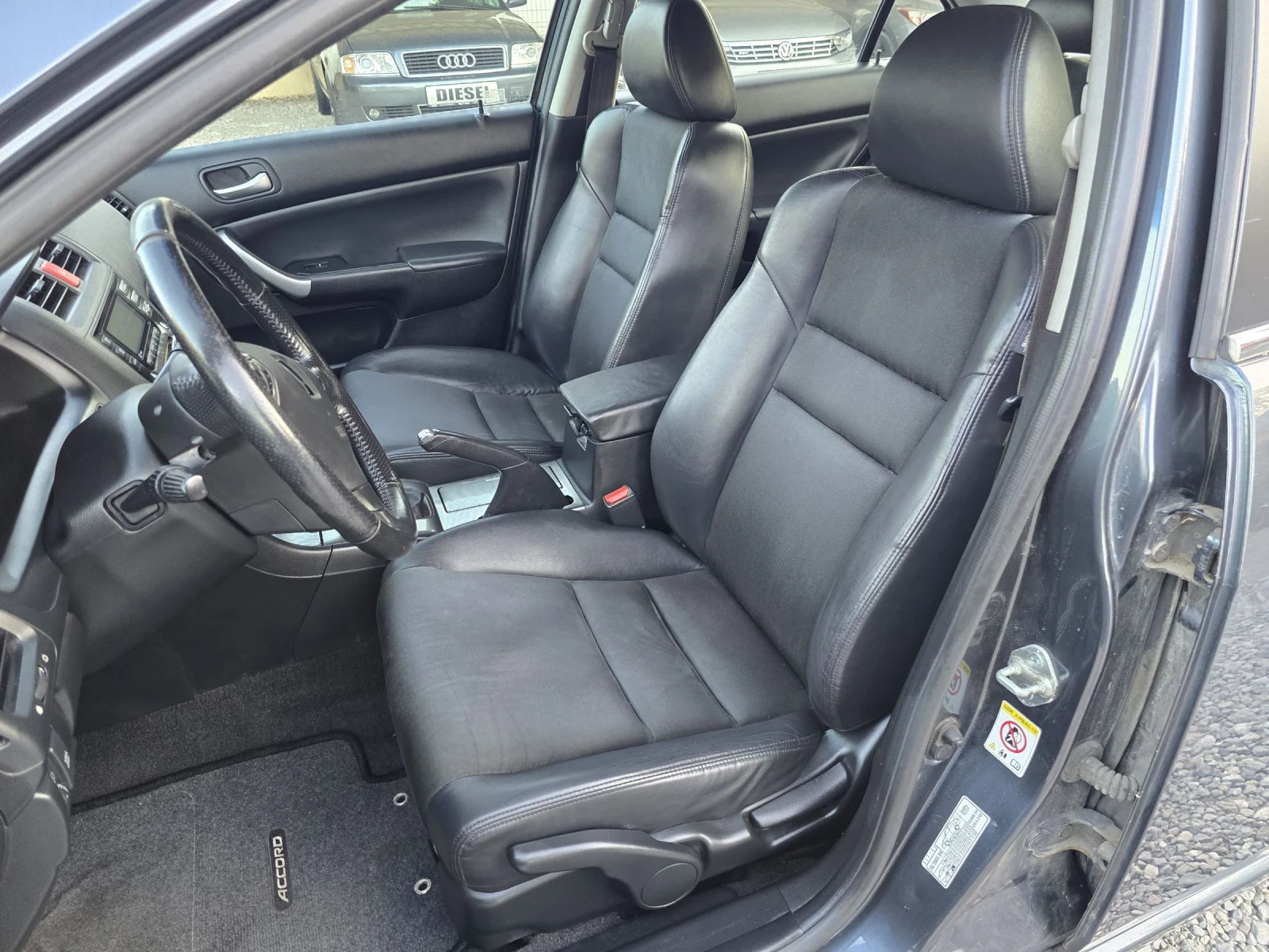Honda Accord 2.2CDTI кожа - изображение 8